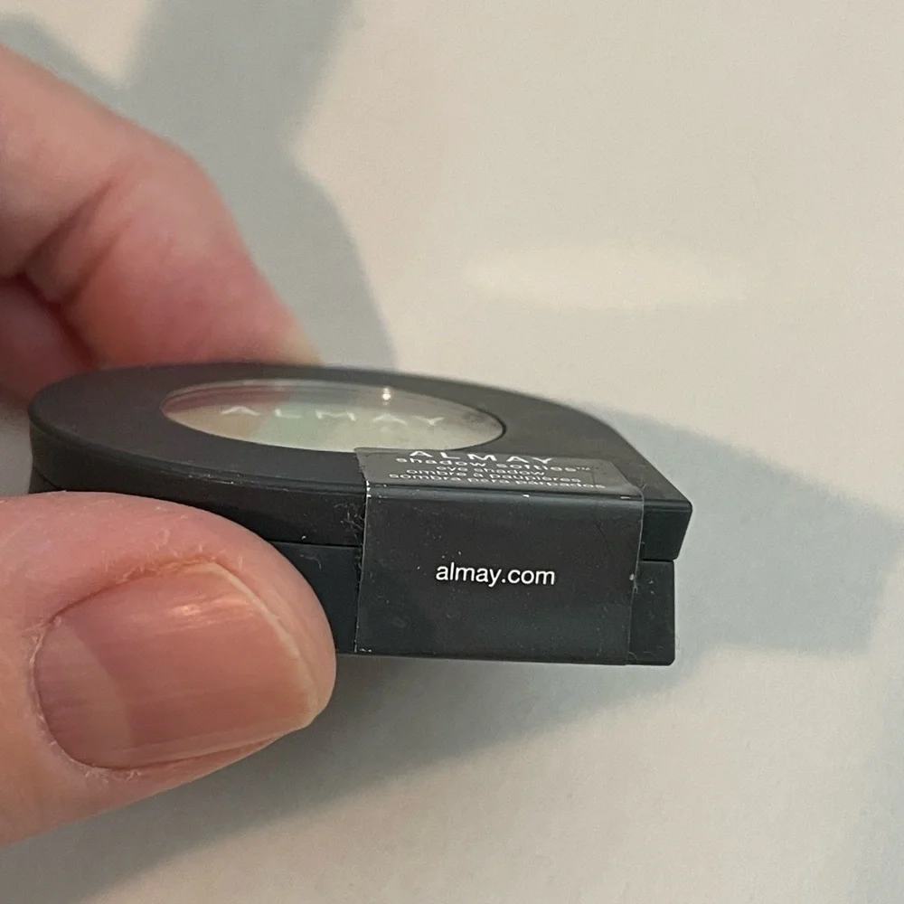 Almay Shadow Softies Eye Shadows - Honey Dew 105‎